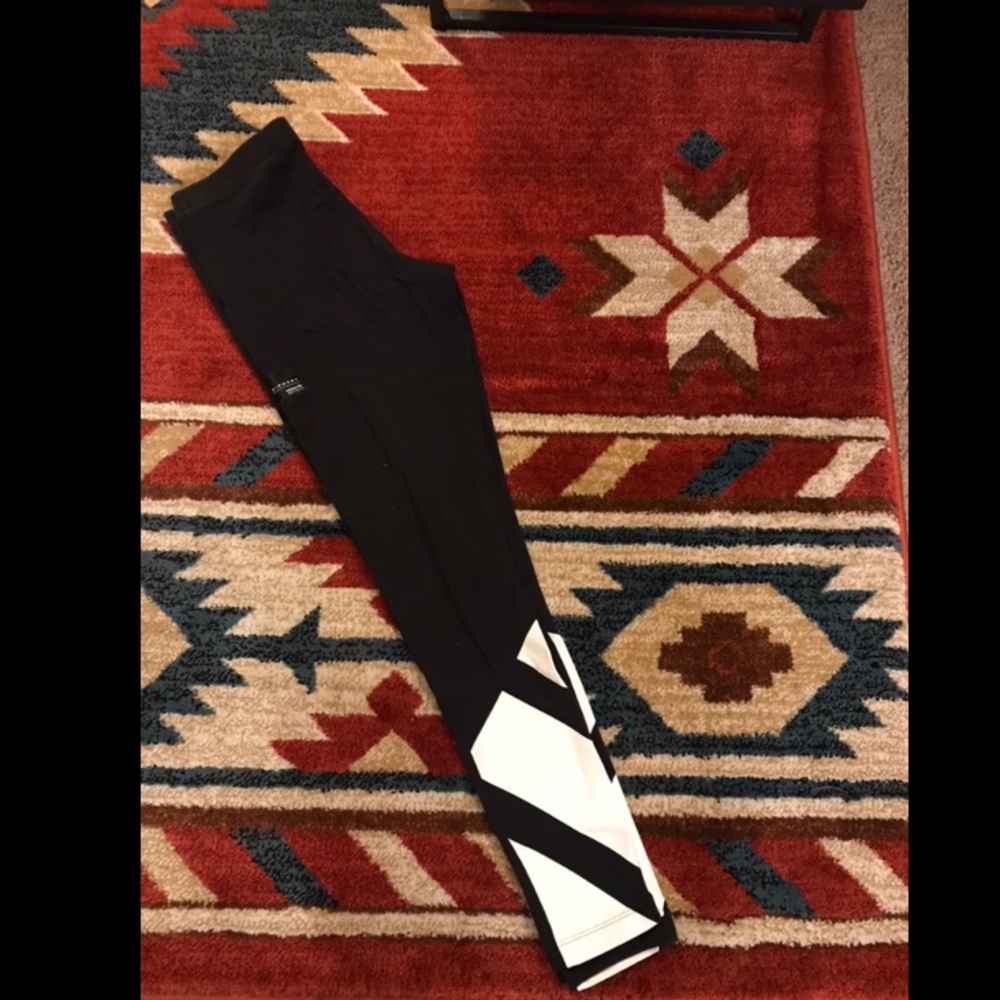 Adidas leggings
